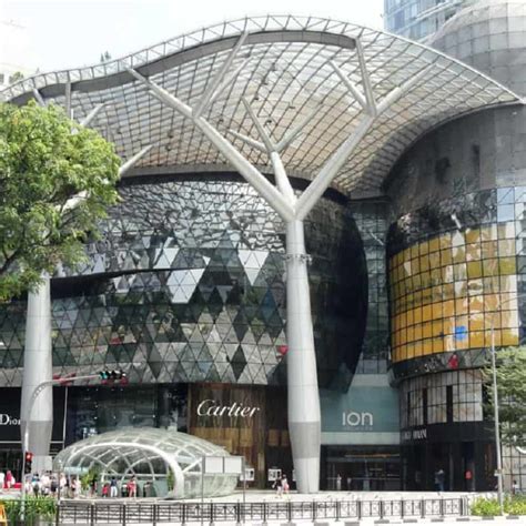 ion orchard turn singapore.